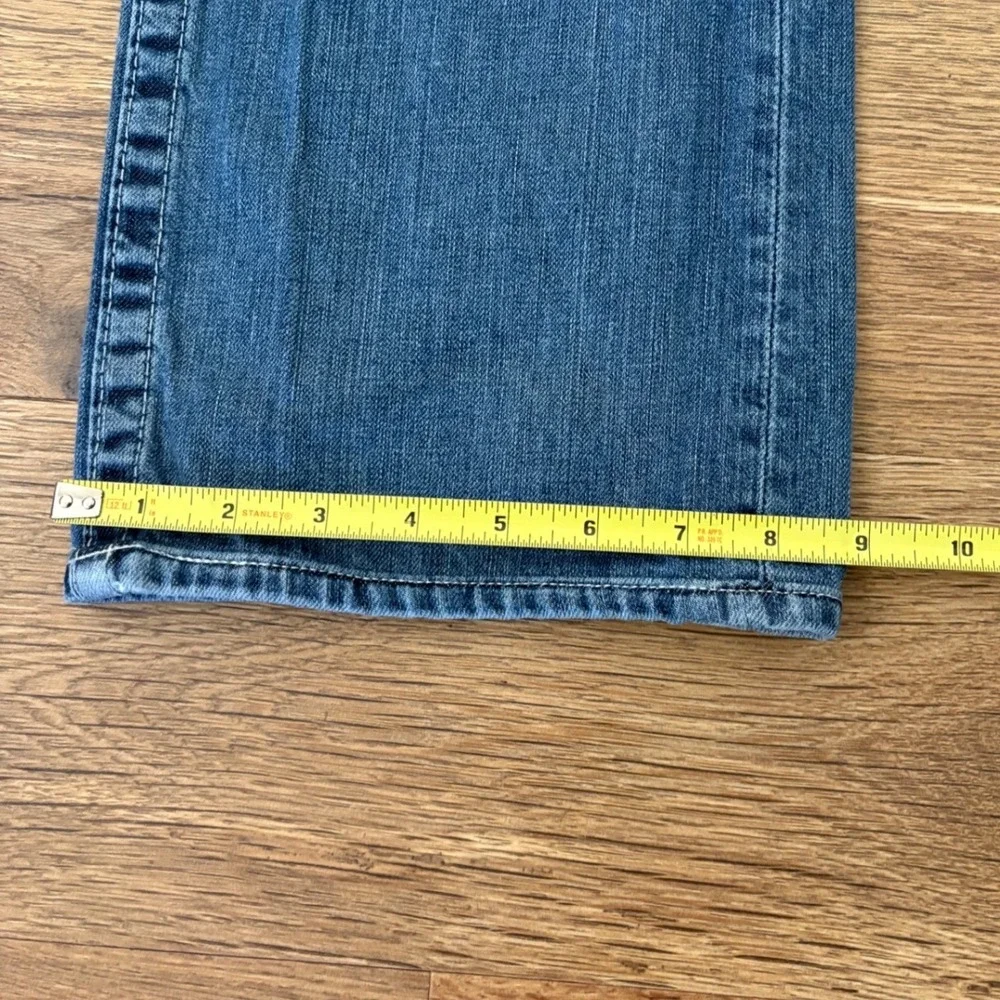 True Religion Straight Leg Jeans Mens 34 Blue Distressed Denim Flap Pockets